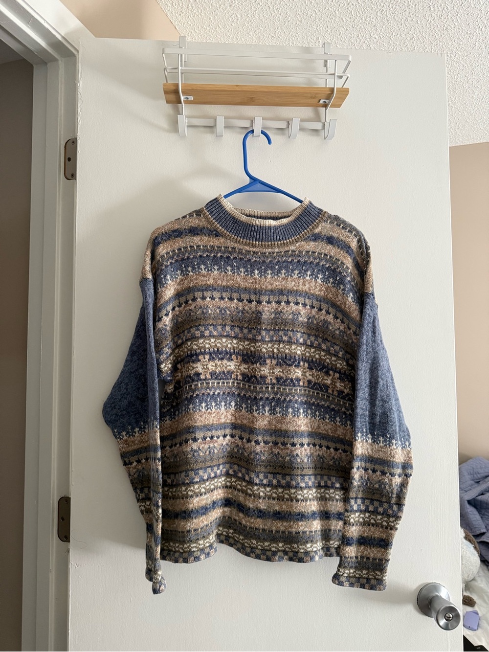 Vintage Blue, Tan, & White Patterned Sweater